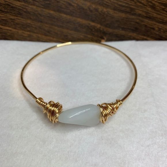 Natural moonstone gemstone bangle bracelet - Picture 2 of 5